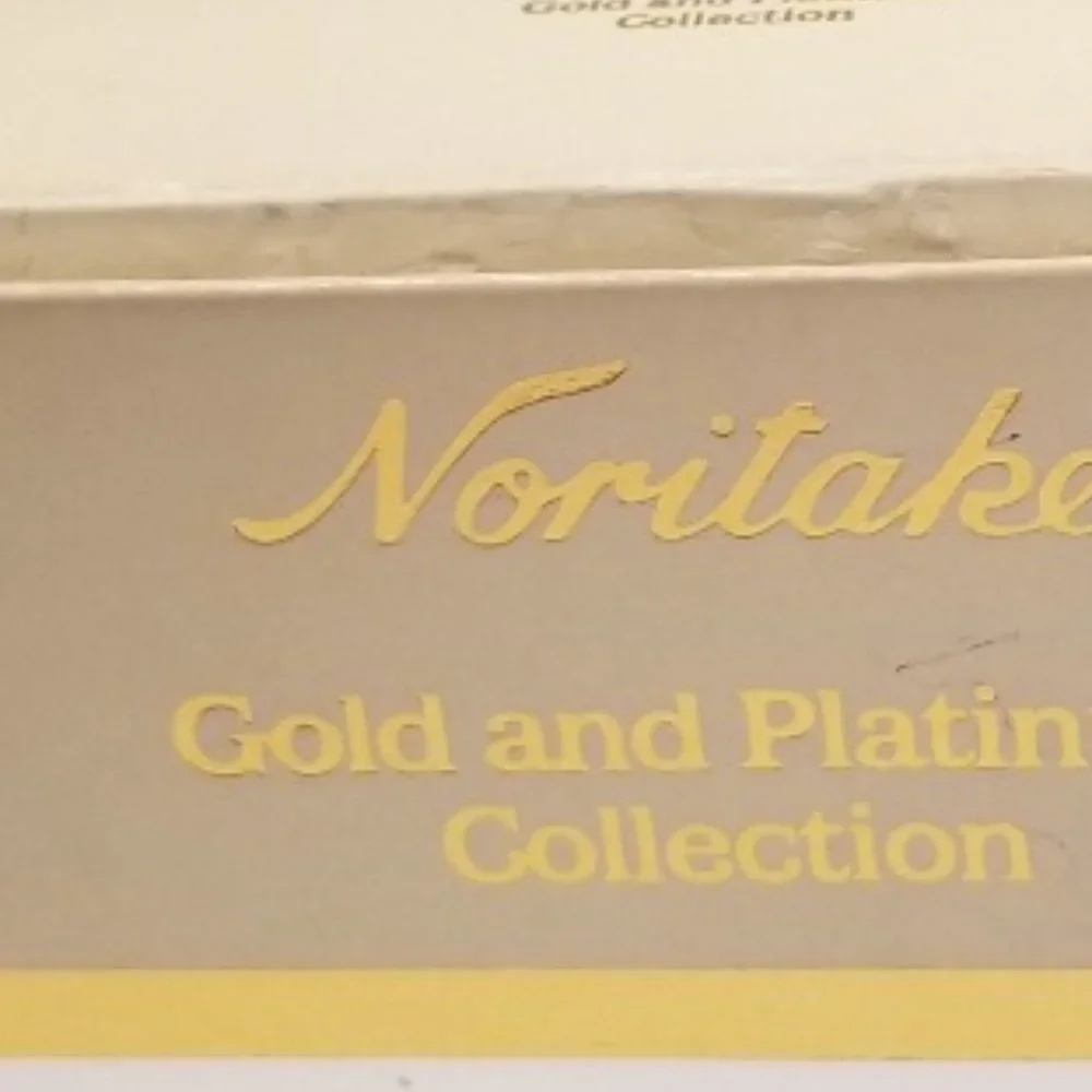 Gold & Platinum Band Napkin Holder Set 4-Noritake Vintage Napkin Rings Colection - Picture 10 of 13